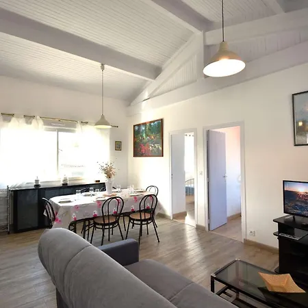 Apartamento Pyrenees Avec Terrasse Au Premier Etage Proche Ocean Capbreton